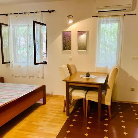 Apartamento Matkov